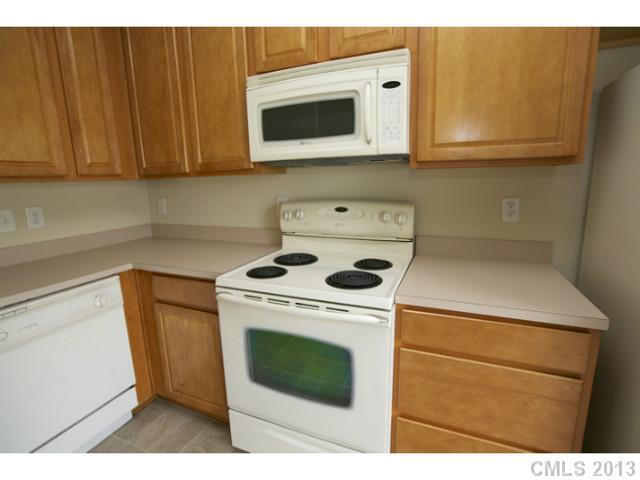 838 Gentlewinds Court, Unit 136 Fort Mill, SC 29708 - Photo 8 of 16 Gallery Image 8