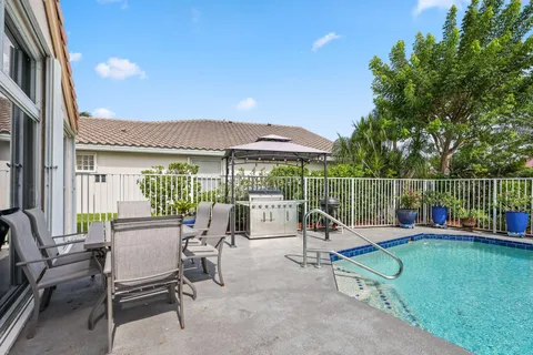 $649,999 | 2532 Egret Lake Drive, Greenacres, FL 33413
