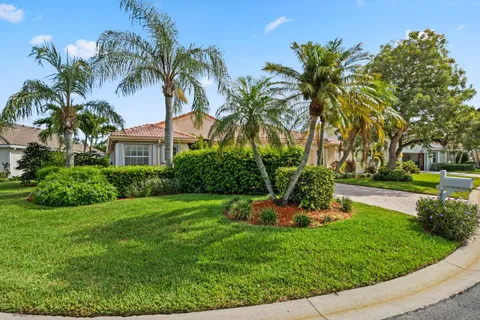 $649,999 | 2532 Egret Lake Drive, Greenacres, FL 33413