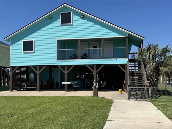 $805,000 | 495 Lake Breeze Road, Hackberry, LA 70645