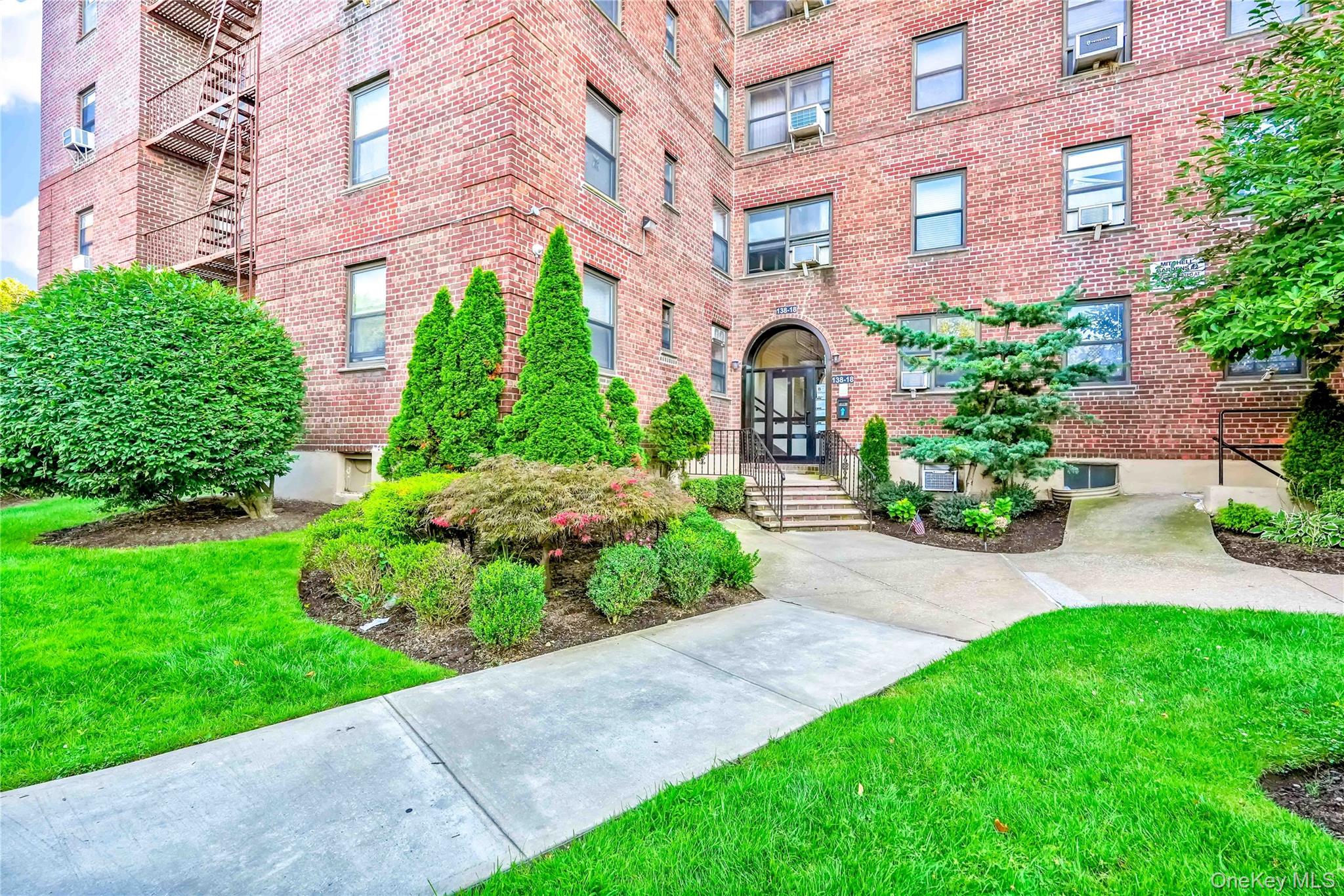 138-18 28th Road, Unit 2F Queens, NY 11354 - Photo 20 of 21 Gallery Image 20