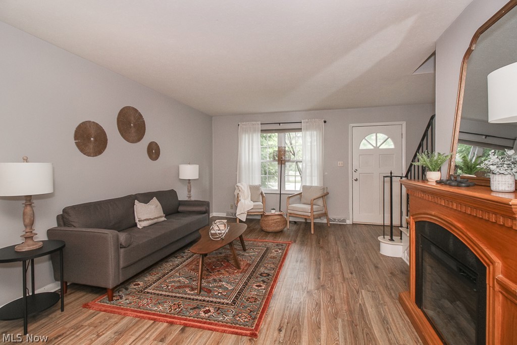 20127 Grannis Road, Unit 13 Cleveland, OH 44126 - Photo 2 of 26 Gallery Image 2