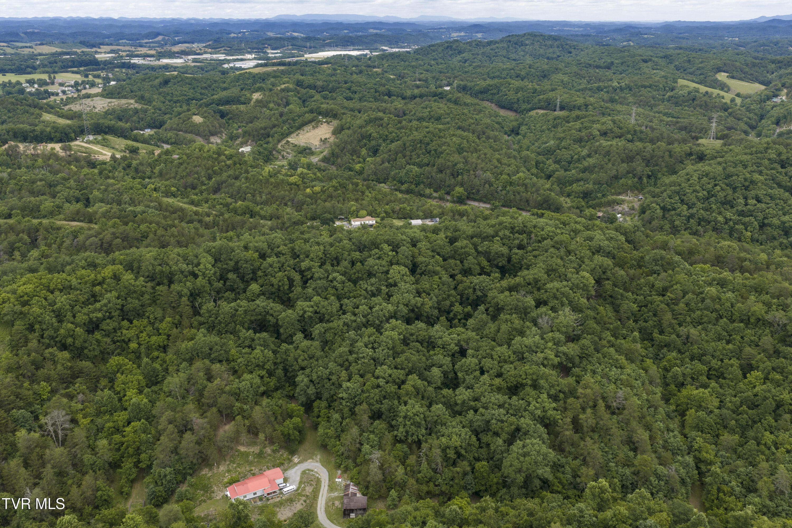 700 Piney Flats Road Piney Flats, TN 37686 - Photo 29 of 44 700-758PineyFlats-Aerials-22
