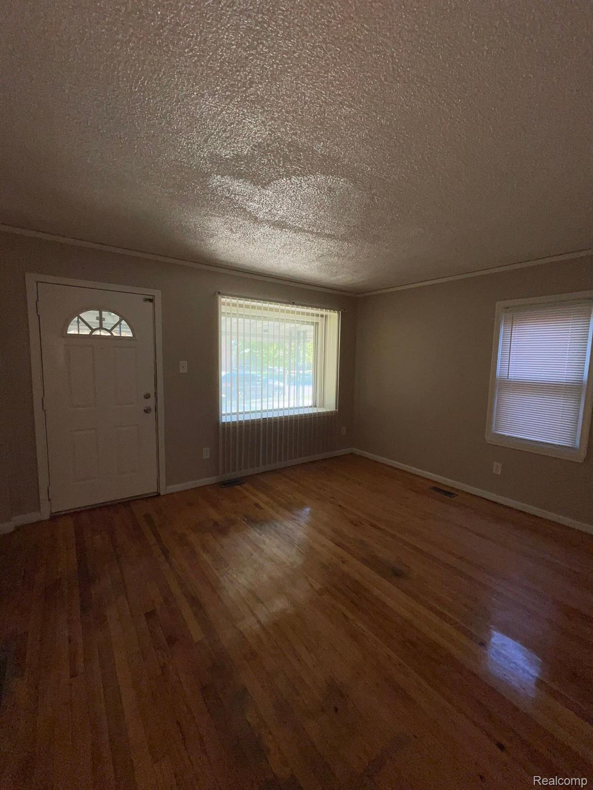 12675 Riad Street Detroit, MI 48224 - Photo 2 of 8 Gallery Image 2