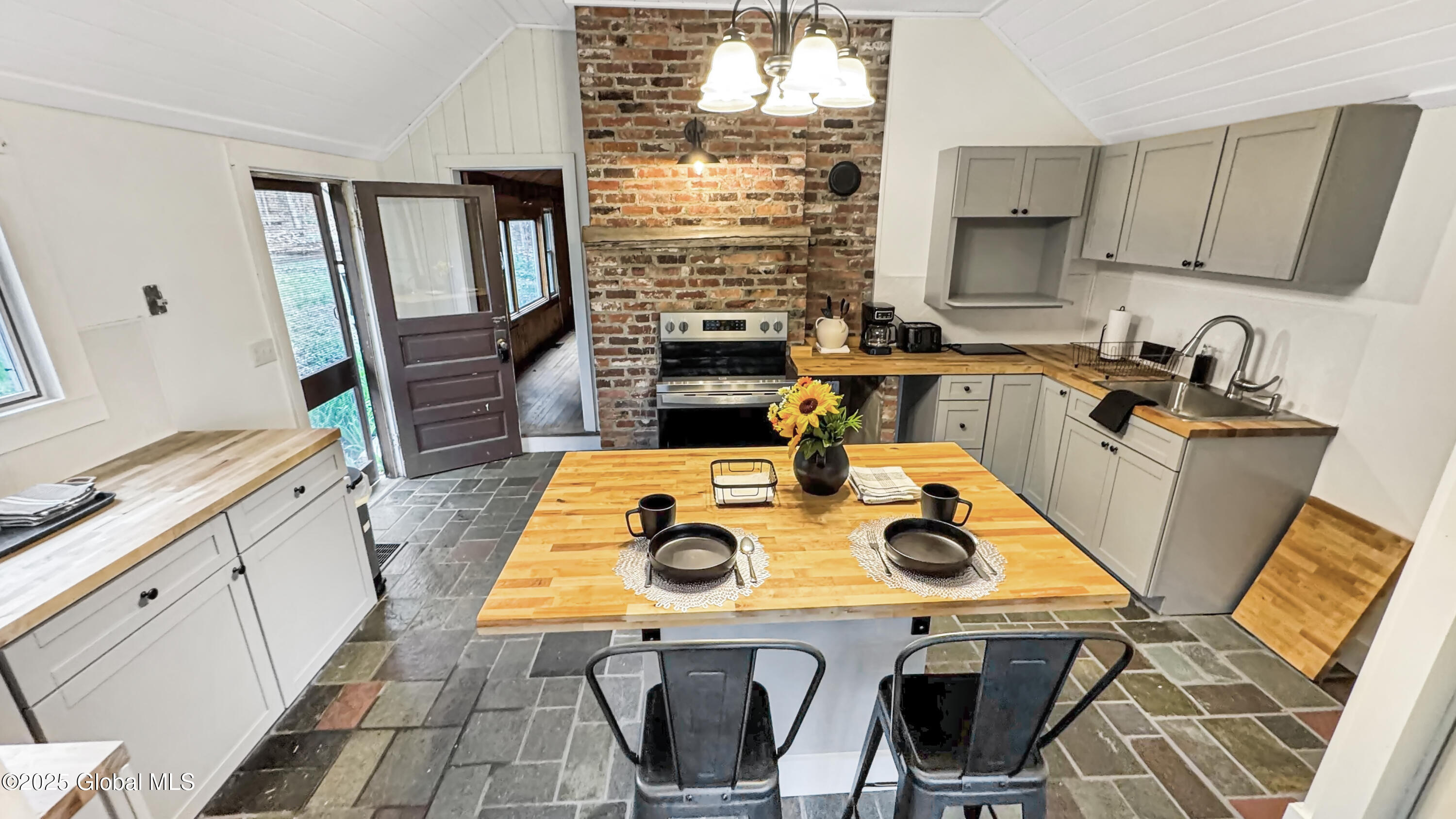 67 Adams Way Schroon, NY 12858 - Photo 6 of 45 IMG_7755