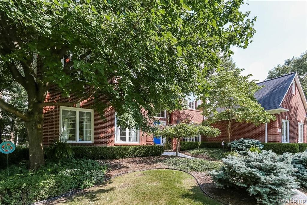 3758 Sleepy Fox Drive Rochester Hills, MI 48309 - Photo 4 of 66