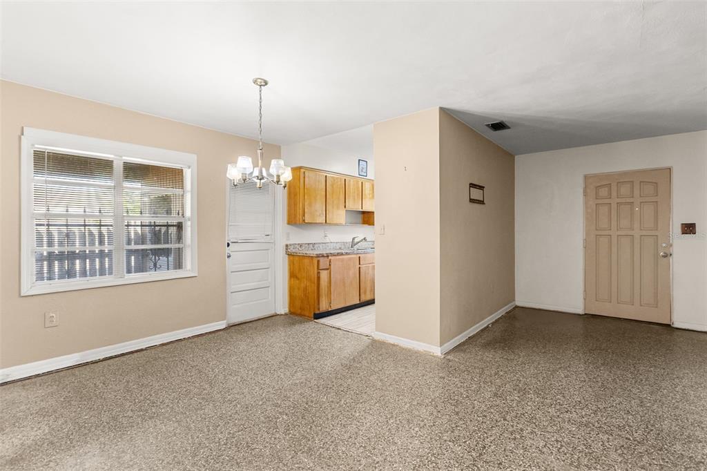 2168 Ridge Drive Winter Park, FL 32792 - Photo 5 of 19 Gallery Image 5