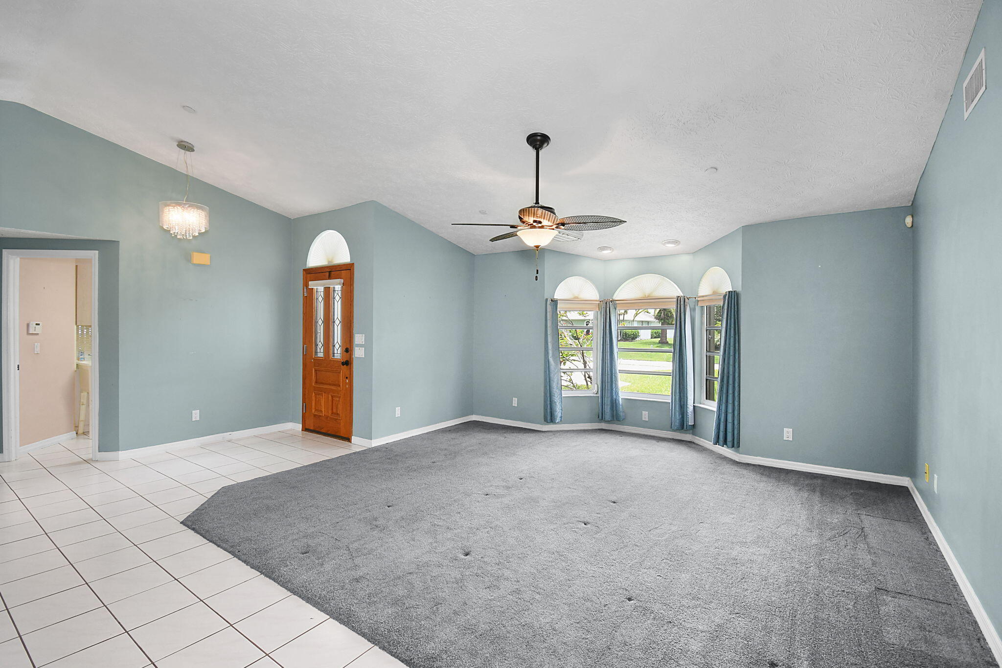 895 Southeast Waterside Way Stuart, FL 34997 - Photo 23 of 68 kitchen