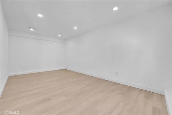 $589,000 | 2092-2093 West Greenbriar Street, Colton, CA 92324