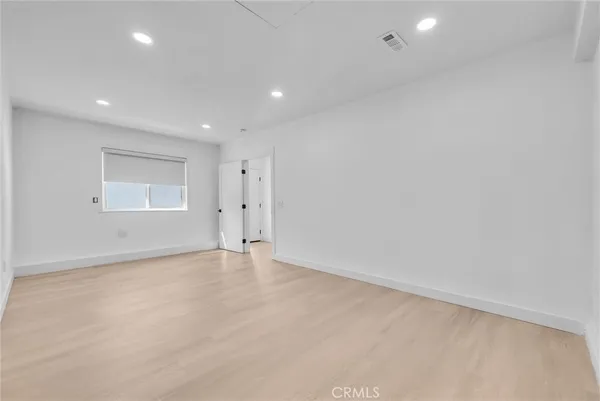 $589,000 | 2092-2093 West Greenbriar Street, Colton, CA 92324
