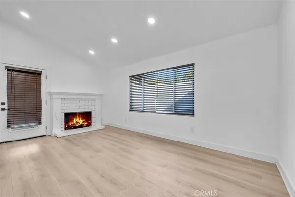 $589,000 | 2092-2093 West Greenbriar Street, Colton, CA 92324