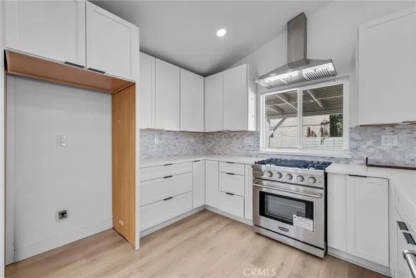 $589,000 | 2092-2093 West Greenbriar Street, Colton, CA 92324