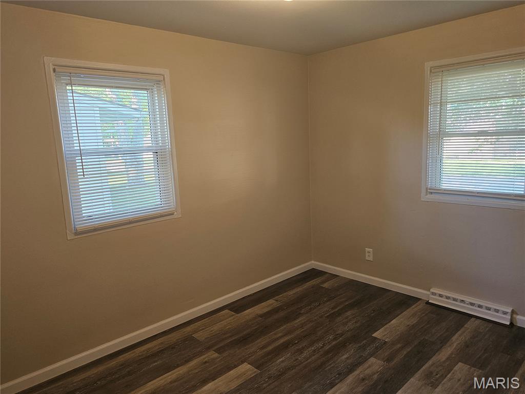 11852 Criterion Avenue St. Louis, MO 63138 - Photo 12 of 23