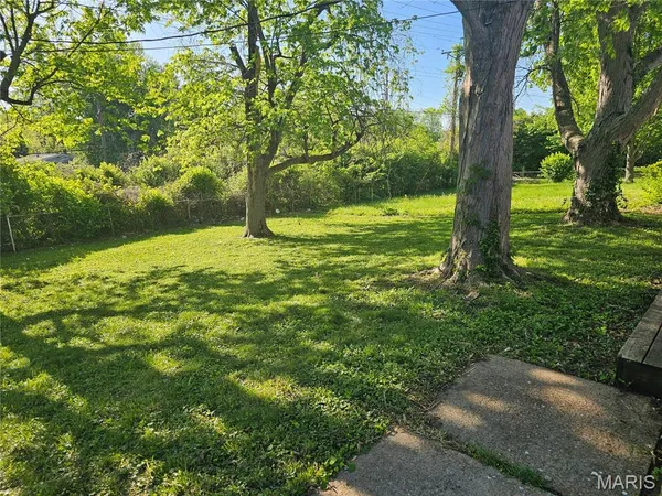 $1,275 | 11852 Criterion Avenue, St. Louis, MO 63138