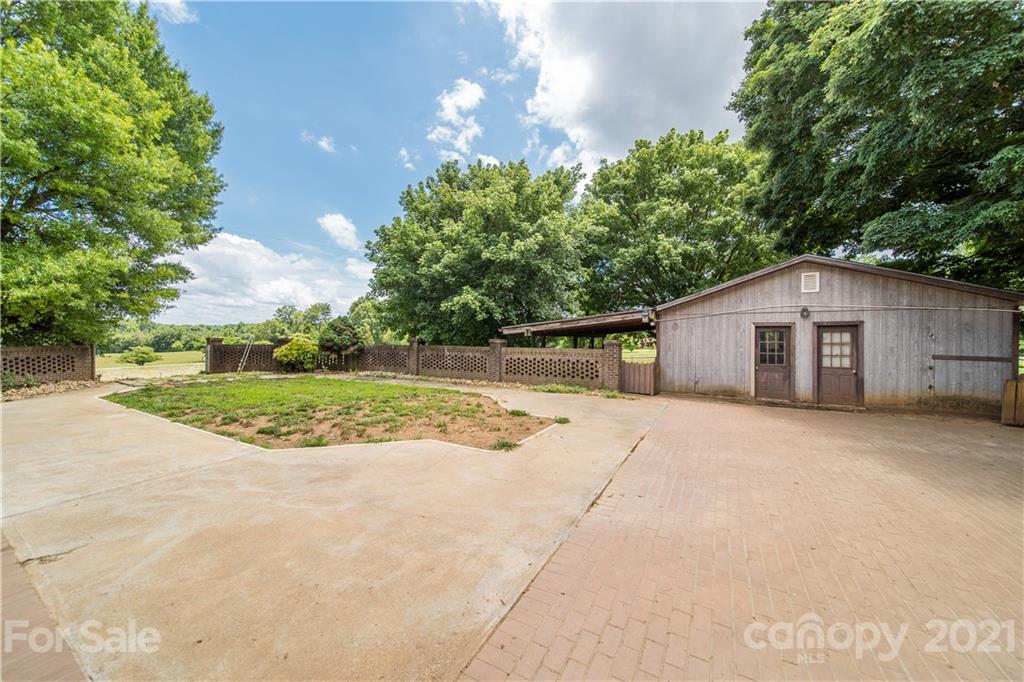 1520 Chaffin Road Woodleaf, NC 27054 - Photo 40 of 47 Gallery Image 40
