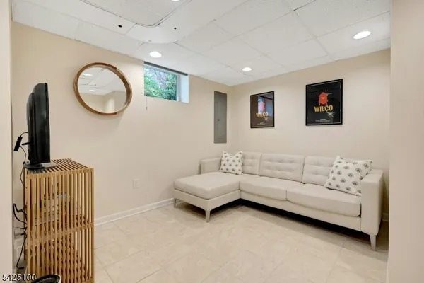 $799,000 | 7 Alden Place, Maplewood, NJ 07040