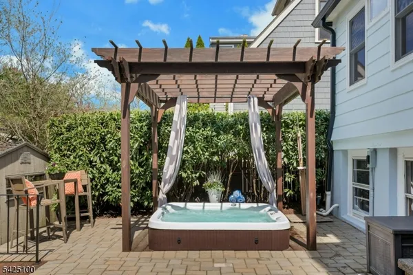 $799,000 | 7 Alden Place, Maplewood, NJ 07040