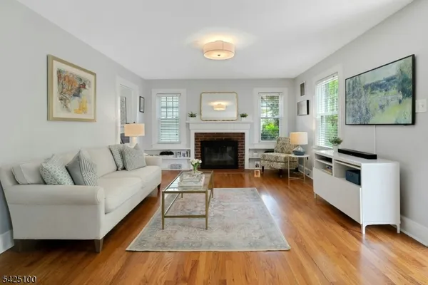 $799,000 | 7 Alden Place, Maplewood, NJ 07040