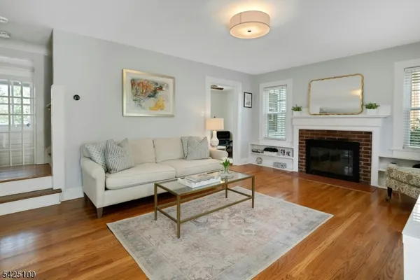 $799,000 | 7 Alden Place, Maplewood, NJ 07040