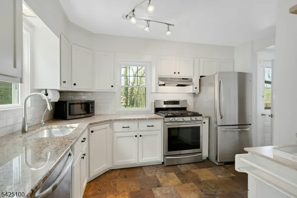 $799,000 | 7 Alden Place, Maplewood, NJ 07040