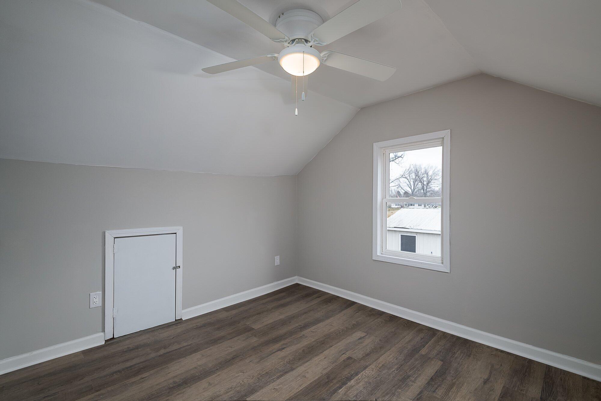 1880 Welch Road Jeffersonville, KY 40337 - Photo 19 of 22 019-1880_welch_rd_2_17_23-highrez.jpg-SM