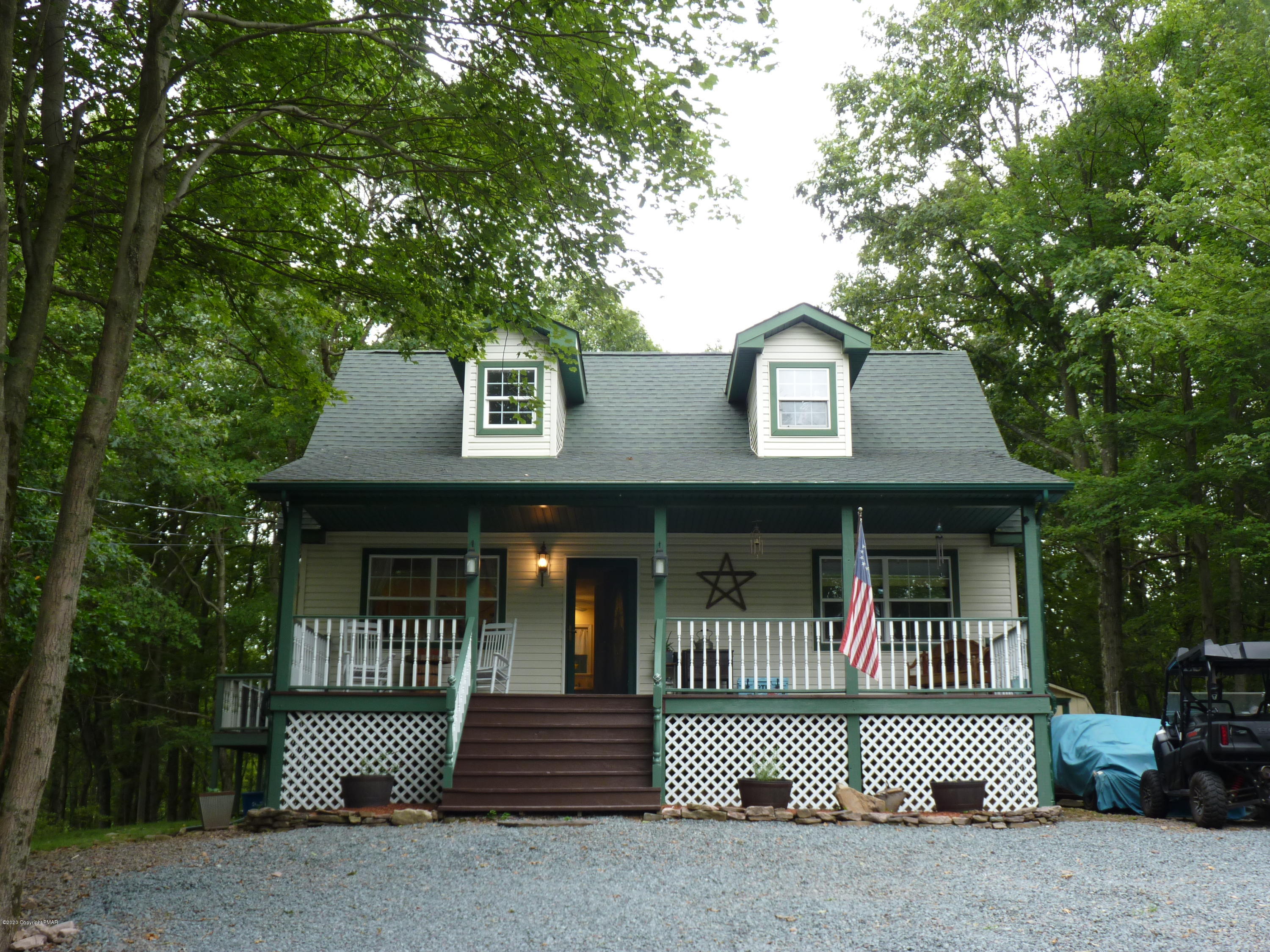 139 Fern Ridge Road Blakeslee, PA 18610 - Photo 1 of 19 front view of a house