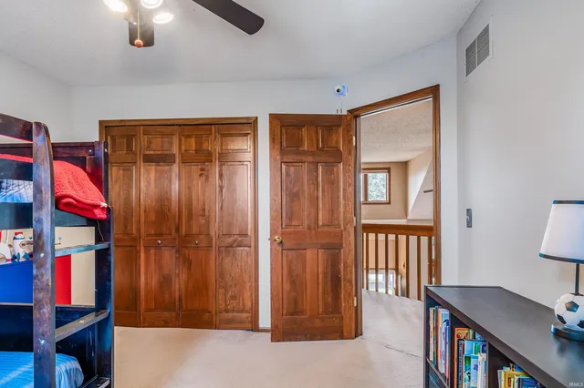 $2,200 | 115 Blue Cliff Place, Fort Wayne, IN 46804