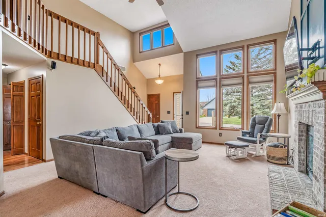 $2,200 | 115 Blue Cliff Place, Fort Wayne, IN 46804