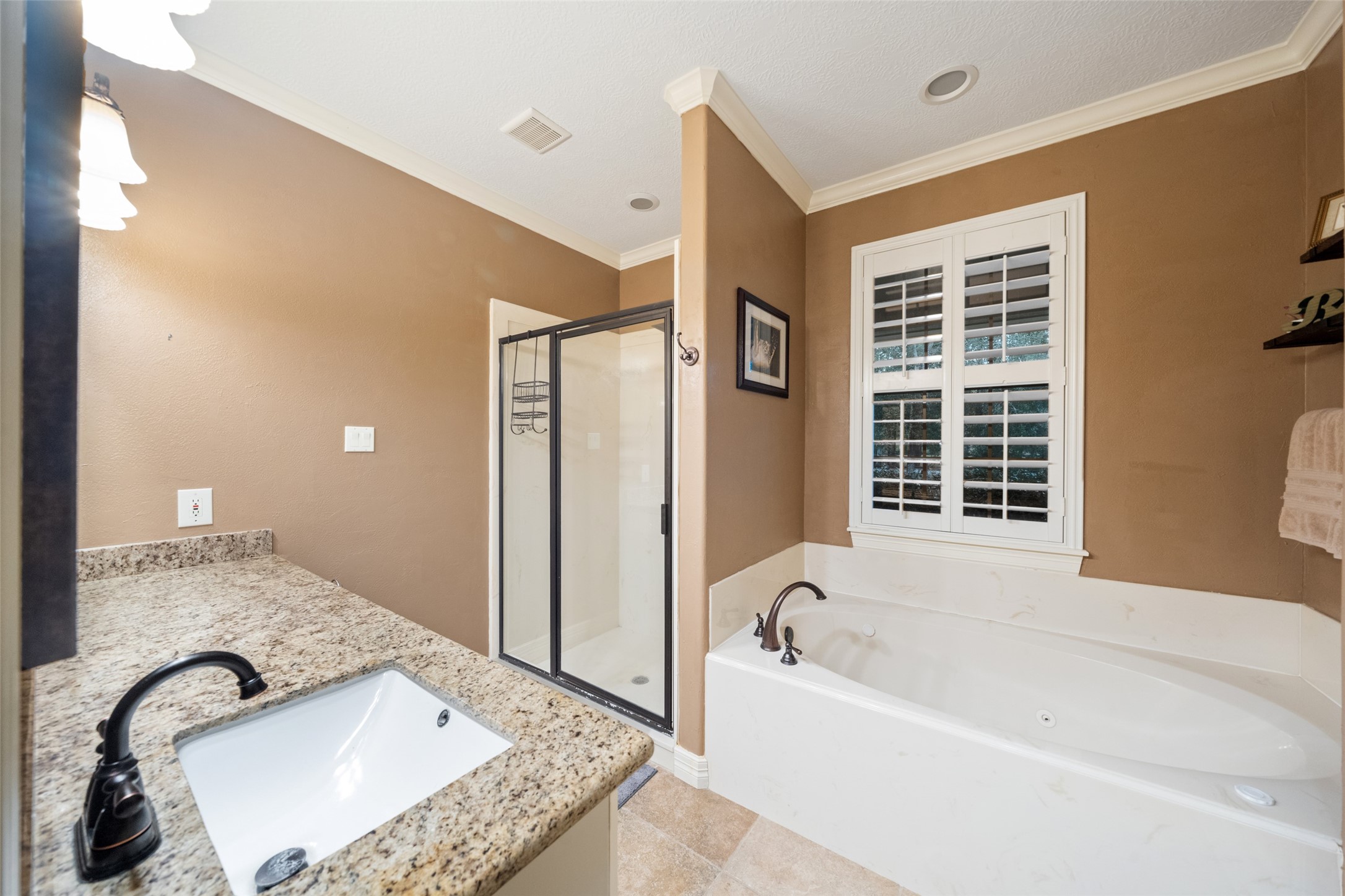 10366 Happy Trail Conroe, TX 77384 - Photo 19 of 37