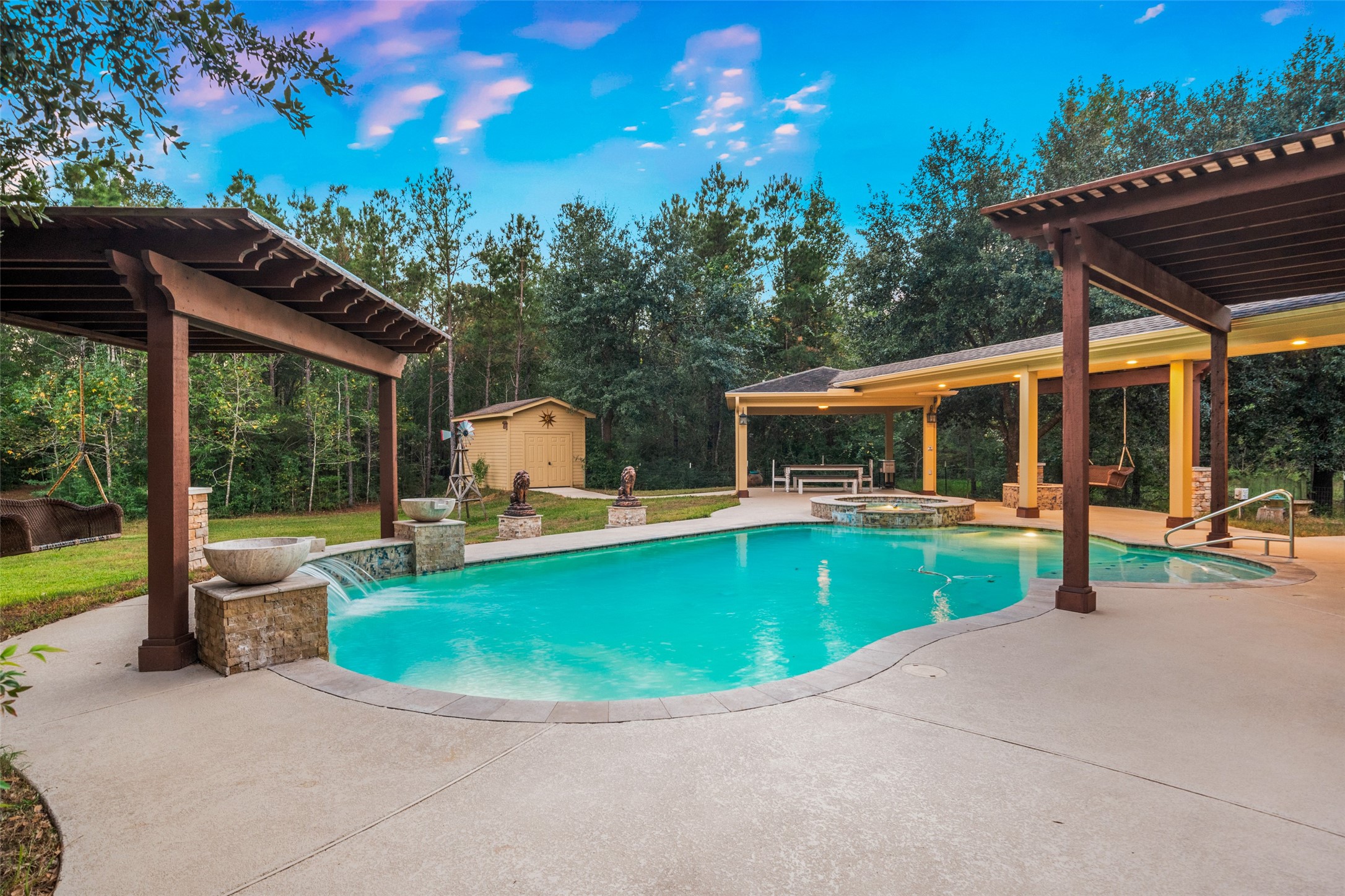 10366 Happy Trail Conroe, TX 77384 - Photo 30 of 37