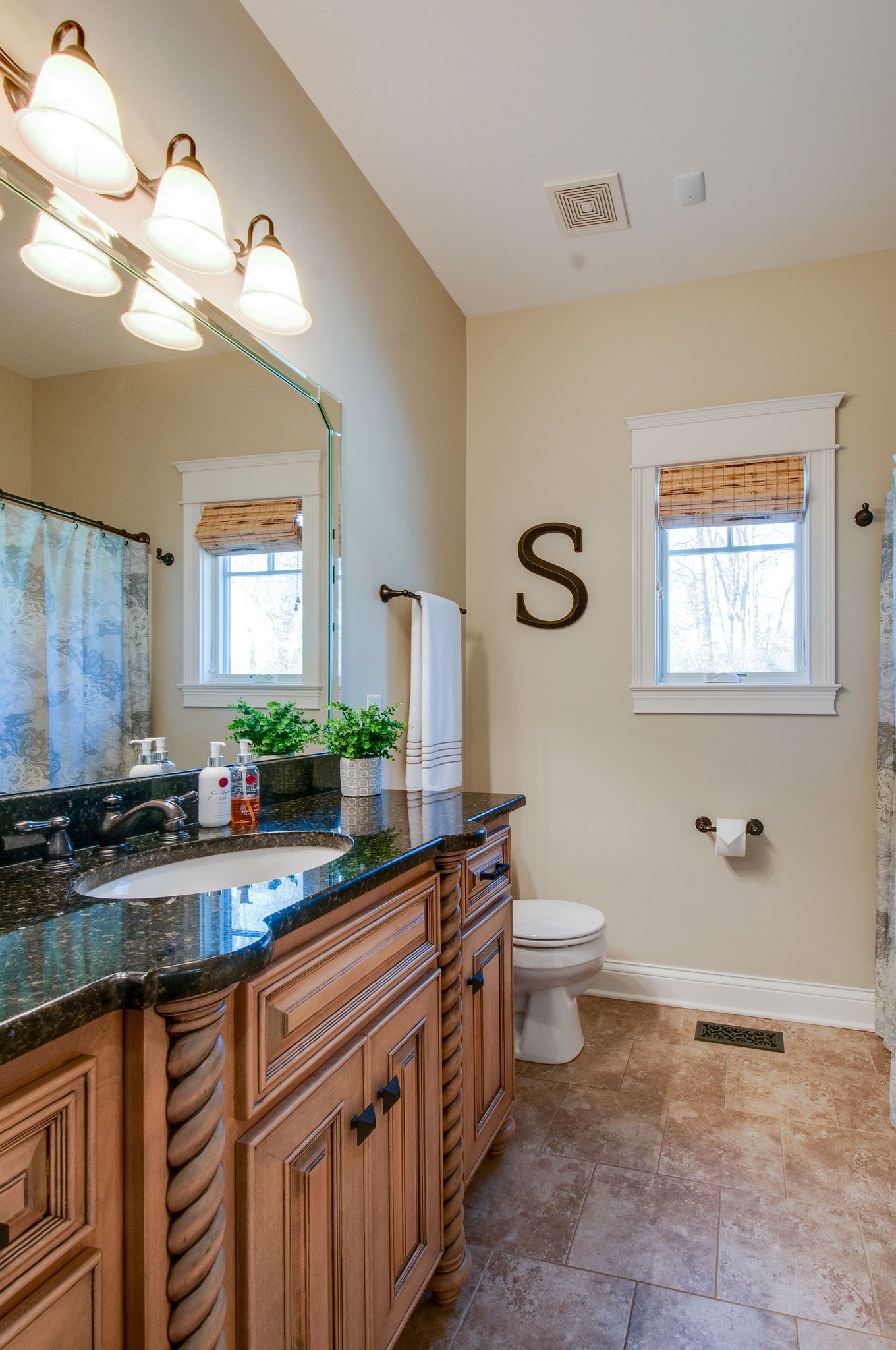 1424 Neelys Bend Road Madison, TN 37115 - Photo 26 of 42 Gallery Image 26