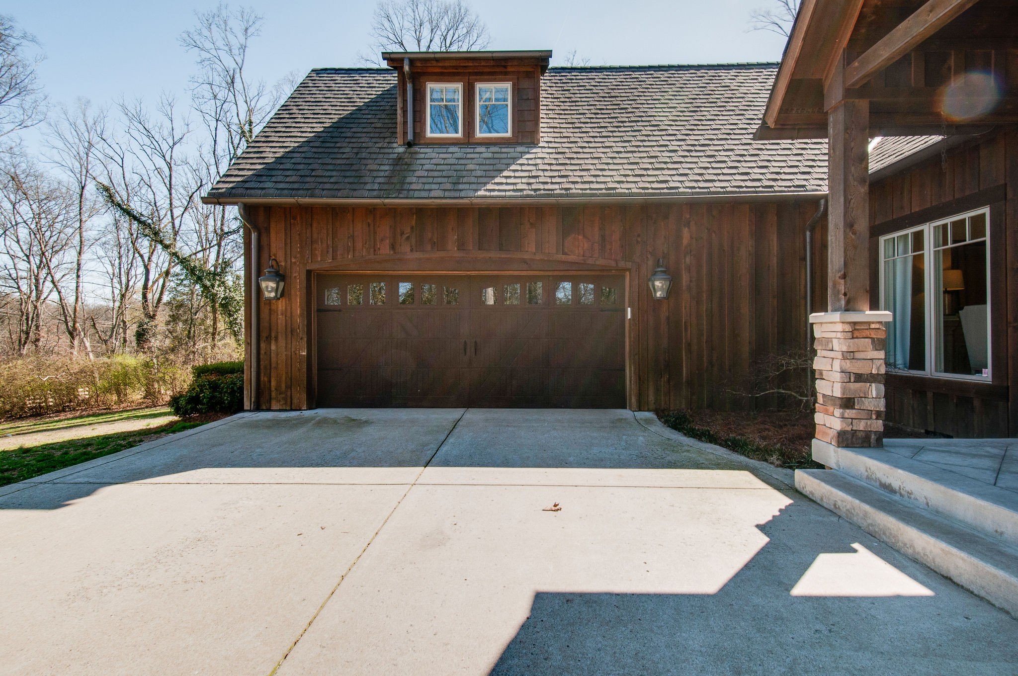 1424 Neelys Bend Road Madison, TN 37115 - Photo 4 of 42 Gallery Image 4