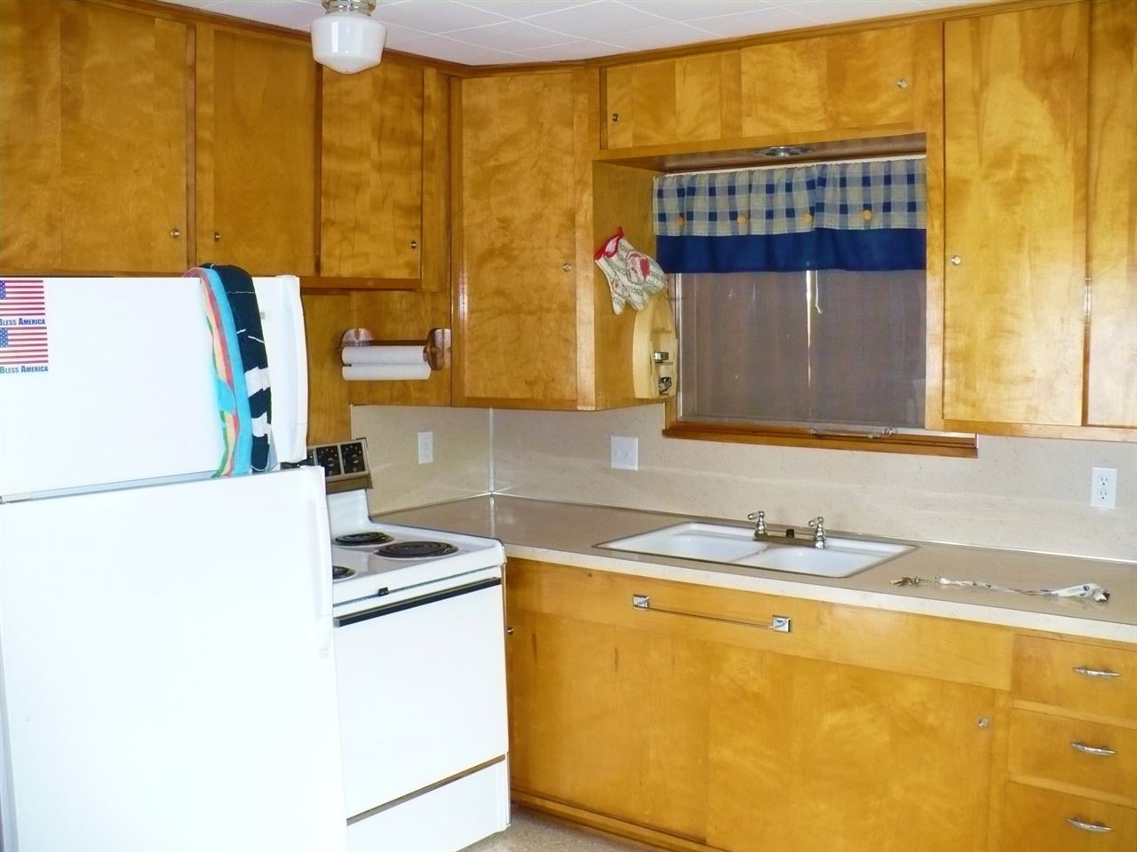 4177 Park Road Loon Lake, WA 99148 - Photo 4 of 20 Gallery Image 4
