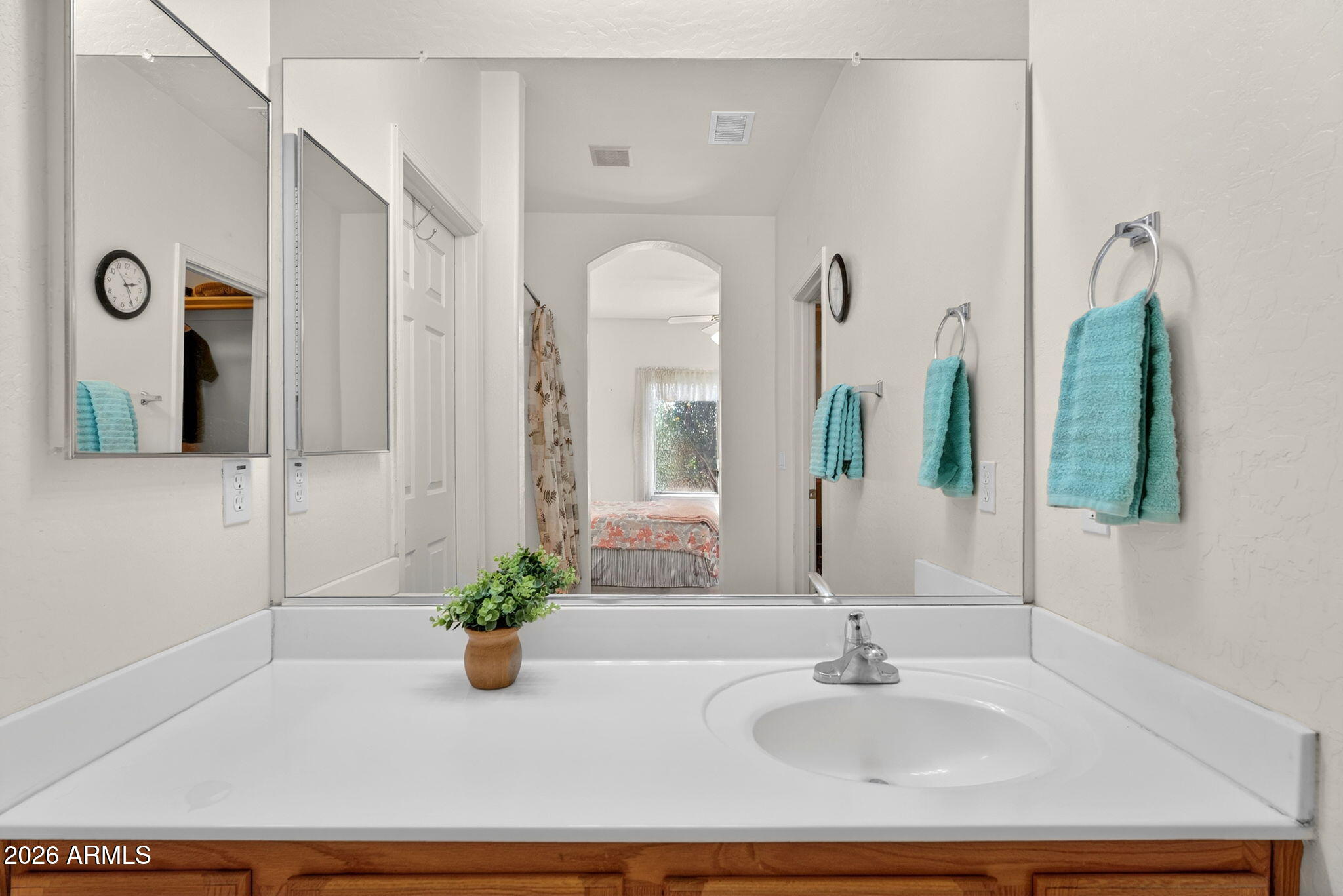 44 South Greenfield Road, Unit 9 Mesa, AZ 85206 - Photo 17 of 31 21-web-or-mls-014S Greenfield Rd 9