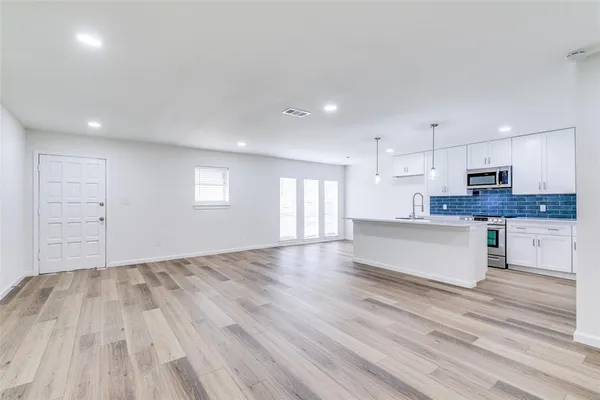 $2,995 | 2917 Dale Drive, Plano, TX 75074