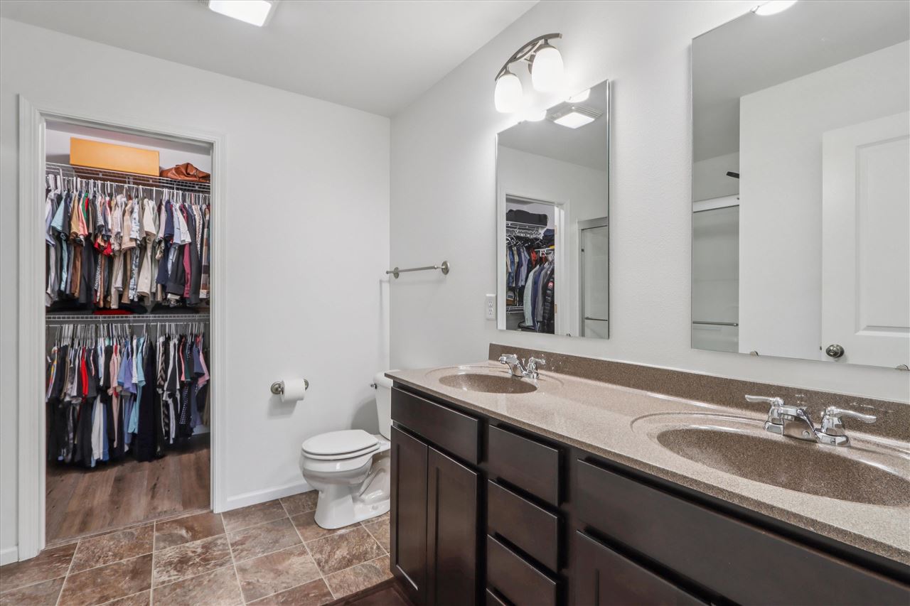 751 Mission Point Road Iowa City, IA 52245 - Photo 15 of 25 Gallery Image 15