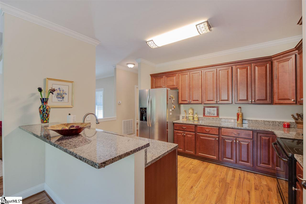 1283 Coneross Point Drive Seneca, SC 29678 - Photo 11 of 32 Gallery Image 11