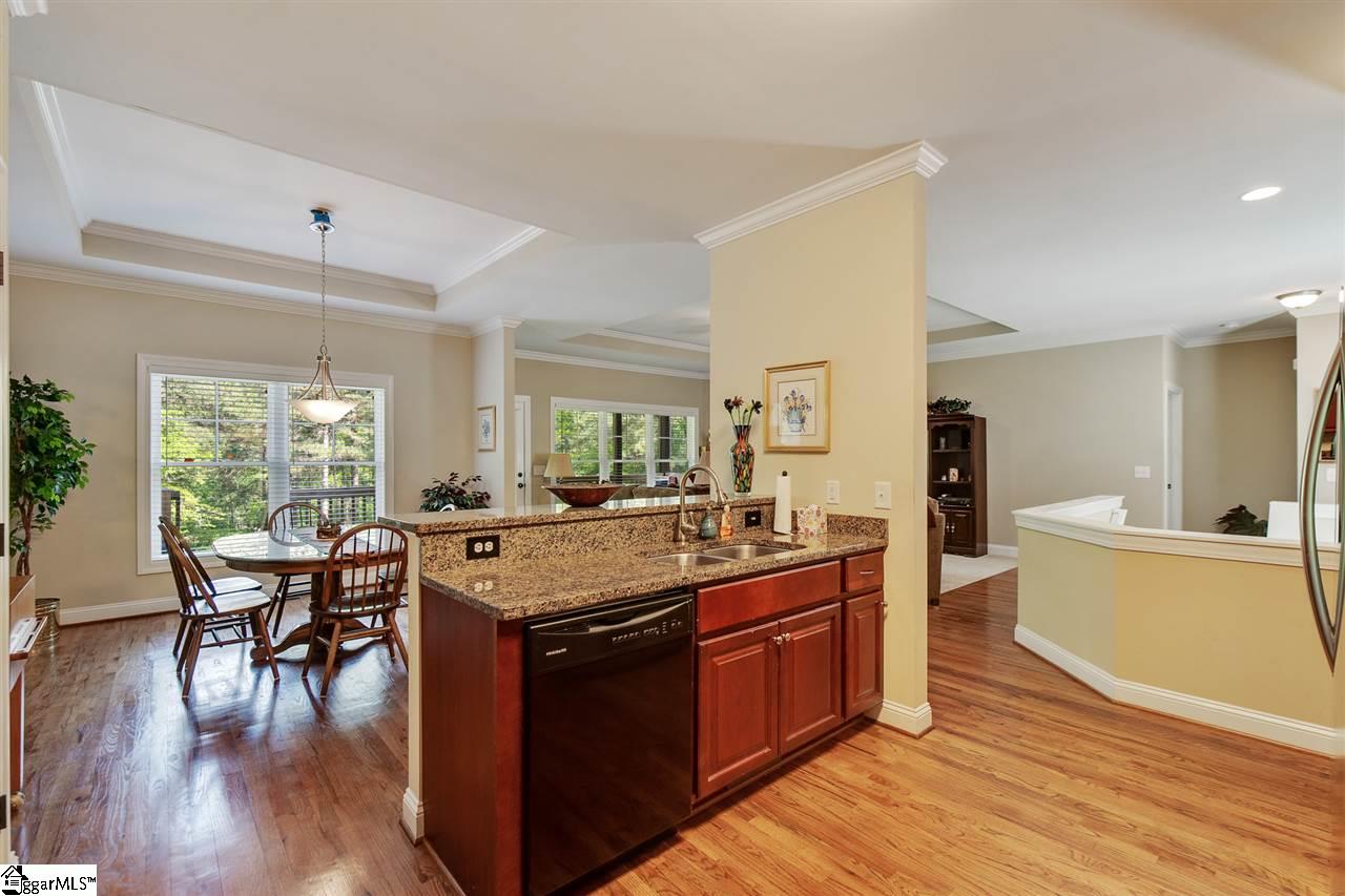 1283 Coneross Point Drive Seneca, SC 29678 - Photo 12 of 32 Gallery Image 12