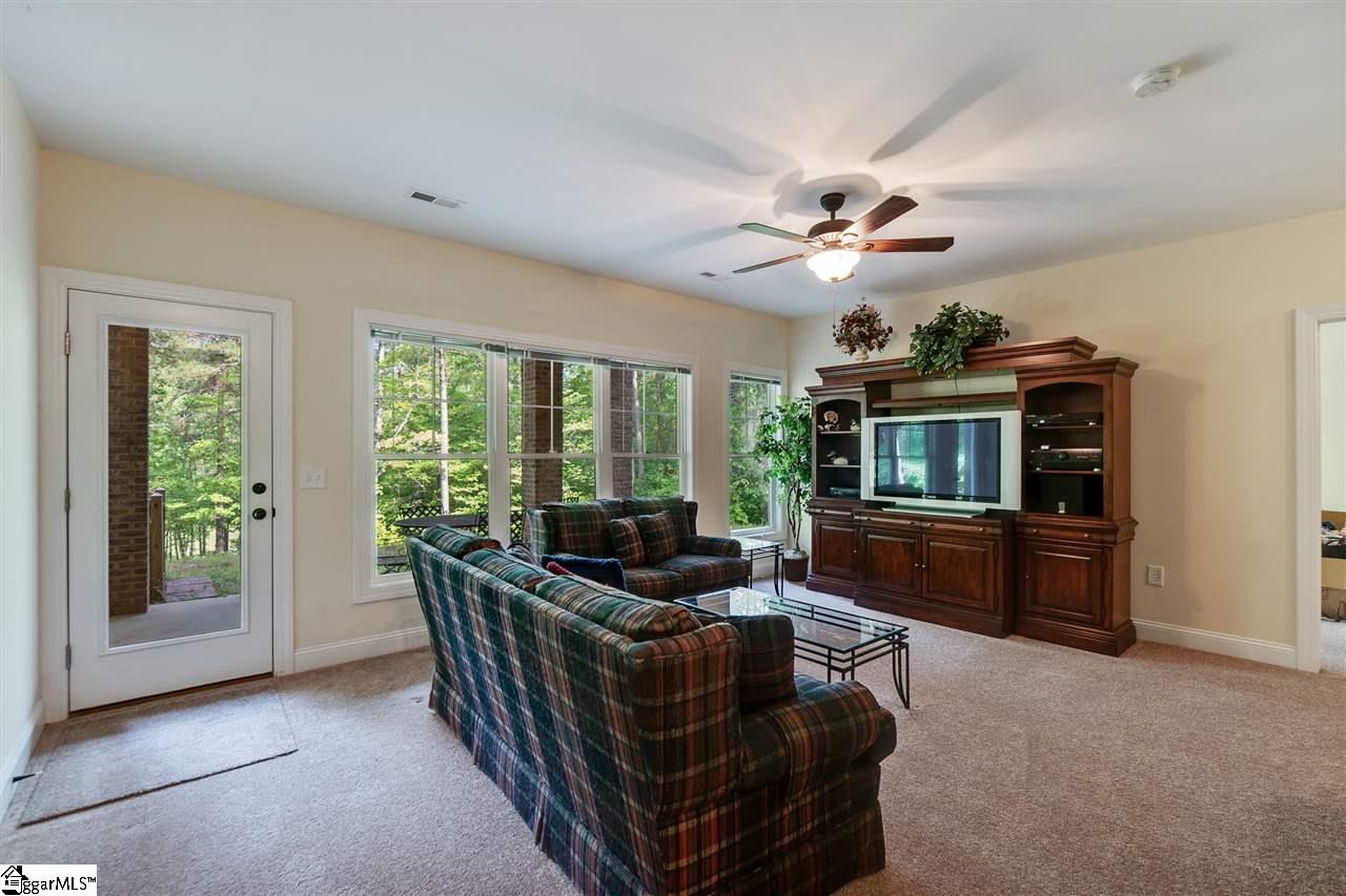 1283 Coneross Point Drive Seneca, SC 29678 - Photo 22 of 32 Gallery Image 22