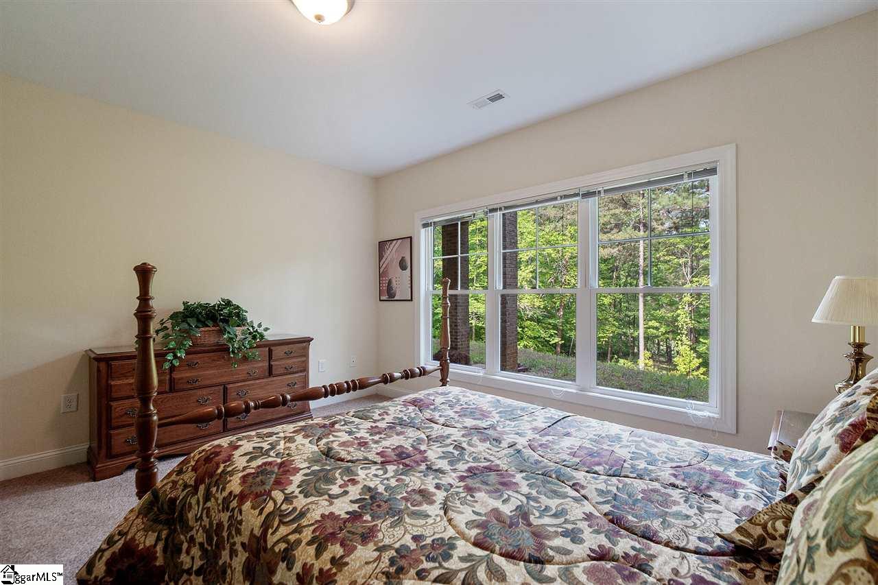 1283 Coneross Point Drive Seneca, SC 29678 - Photo 29 of 32 Gallery Image 29