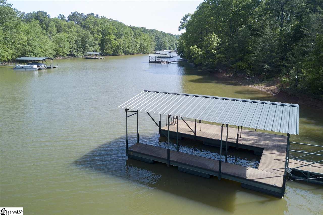 1283 Coneross Point Drive Seneca, SC 29678 - Photo 4 of 32 Gallery Image 4