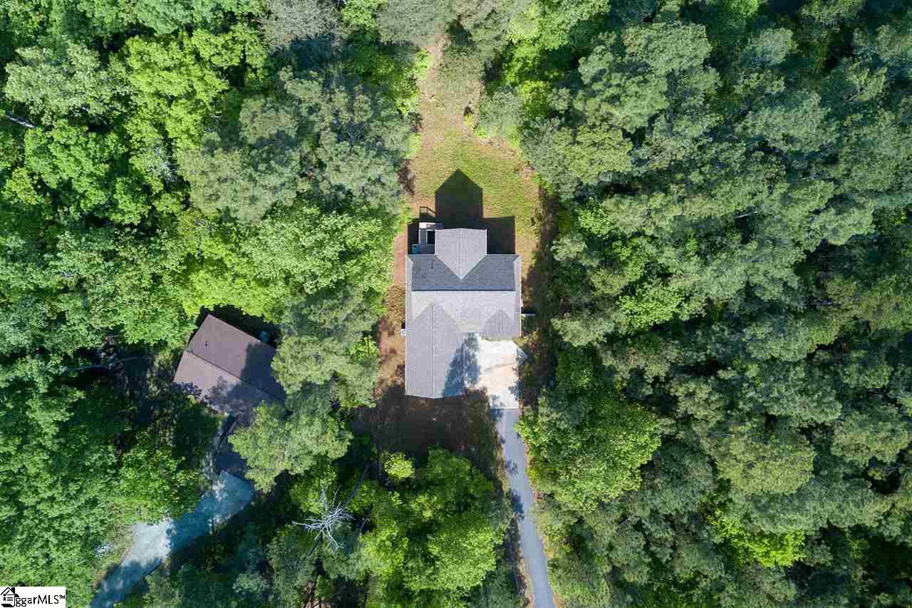 1283 Coneross Point Drive Seneca, SC 29678 - Photo 31 of 32 Gallery Image 31