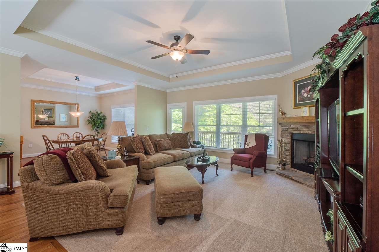 1283 Coneross Point Drive Seneca, SC 29678 - Photo 5 of 32 Gallery Image 5