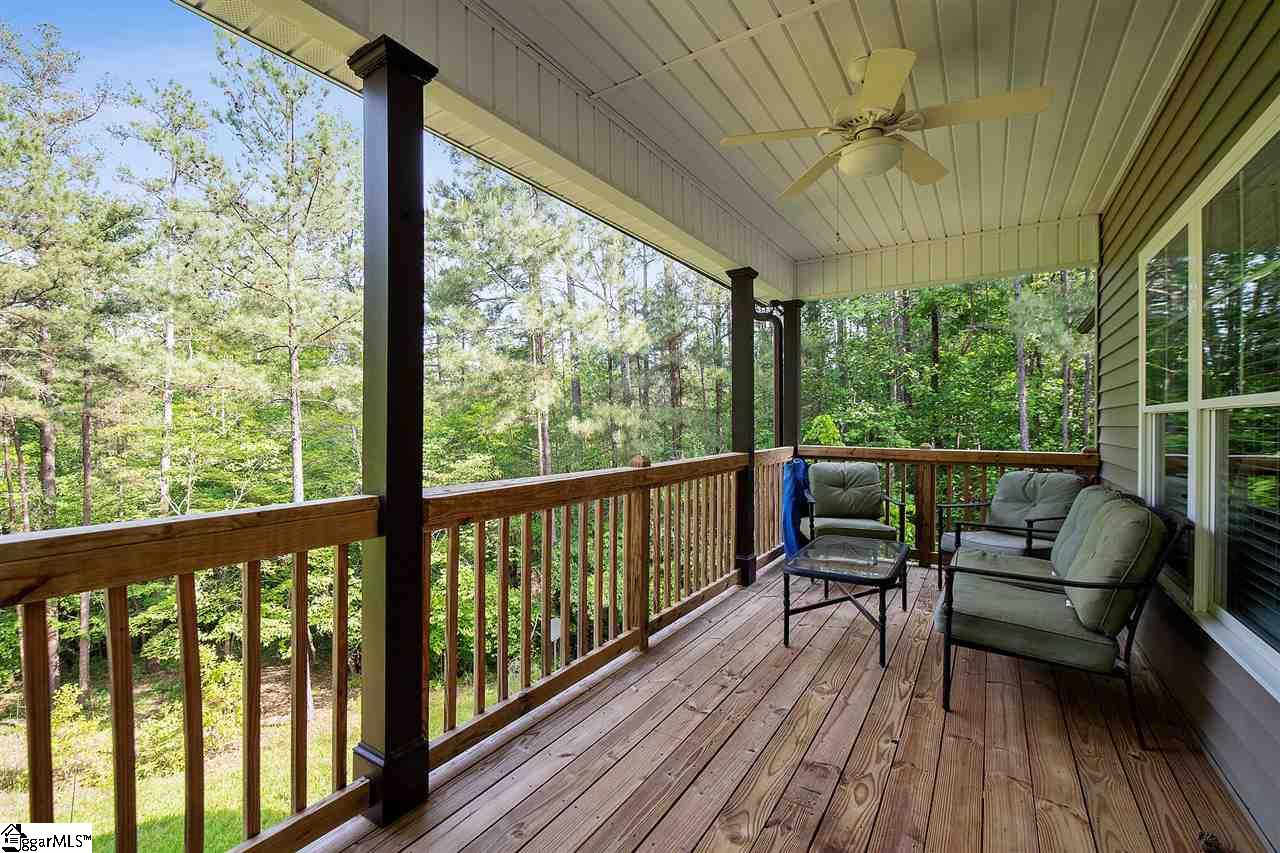 1283 Coneross Point Drive Seneca, SC 29678 - Photo 6 of 32 Gallery Image 6