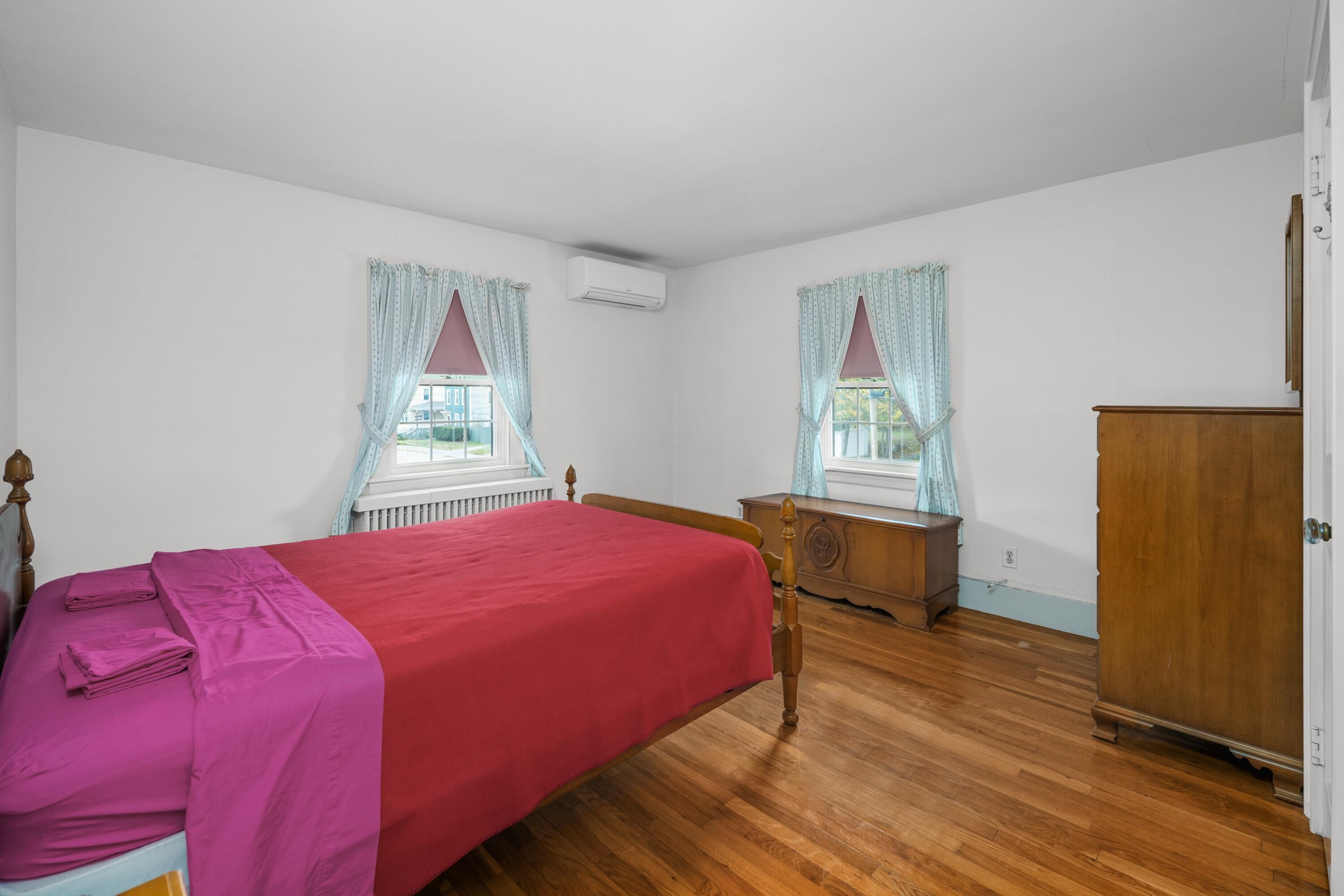 66 Graham Street Biddeford, ME 04005 - Photo 15 of 31 Bedroom 2