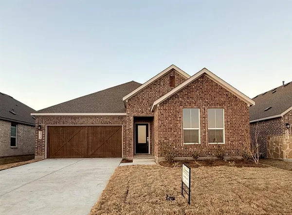$2,350 | 2509 Greenbelt Road, Celina, TX 75009