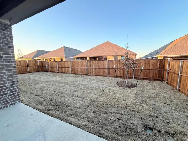 $2,350 | 2509 Greenbelt Road, Celina, TX 75009