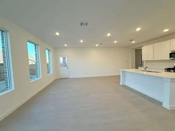 $2,350 | 2509 Greenbelt Road, Celina, TX 75009