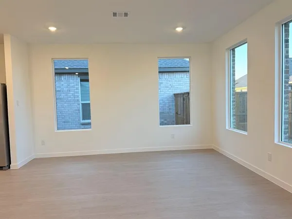 $2,350 | 2509 Greenbelt Road, Celina, TX 75009