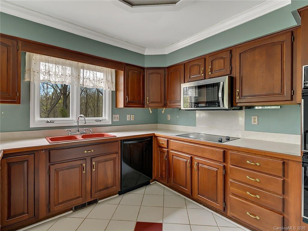 541 Cranborne Chase, Unit 14 Fort Mill, SC 29708 - Photo 12 of 30 Gallery Image 12